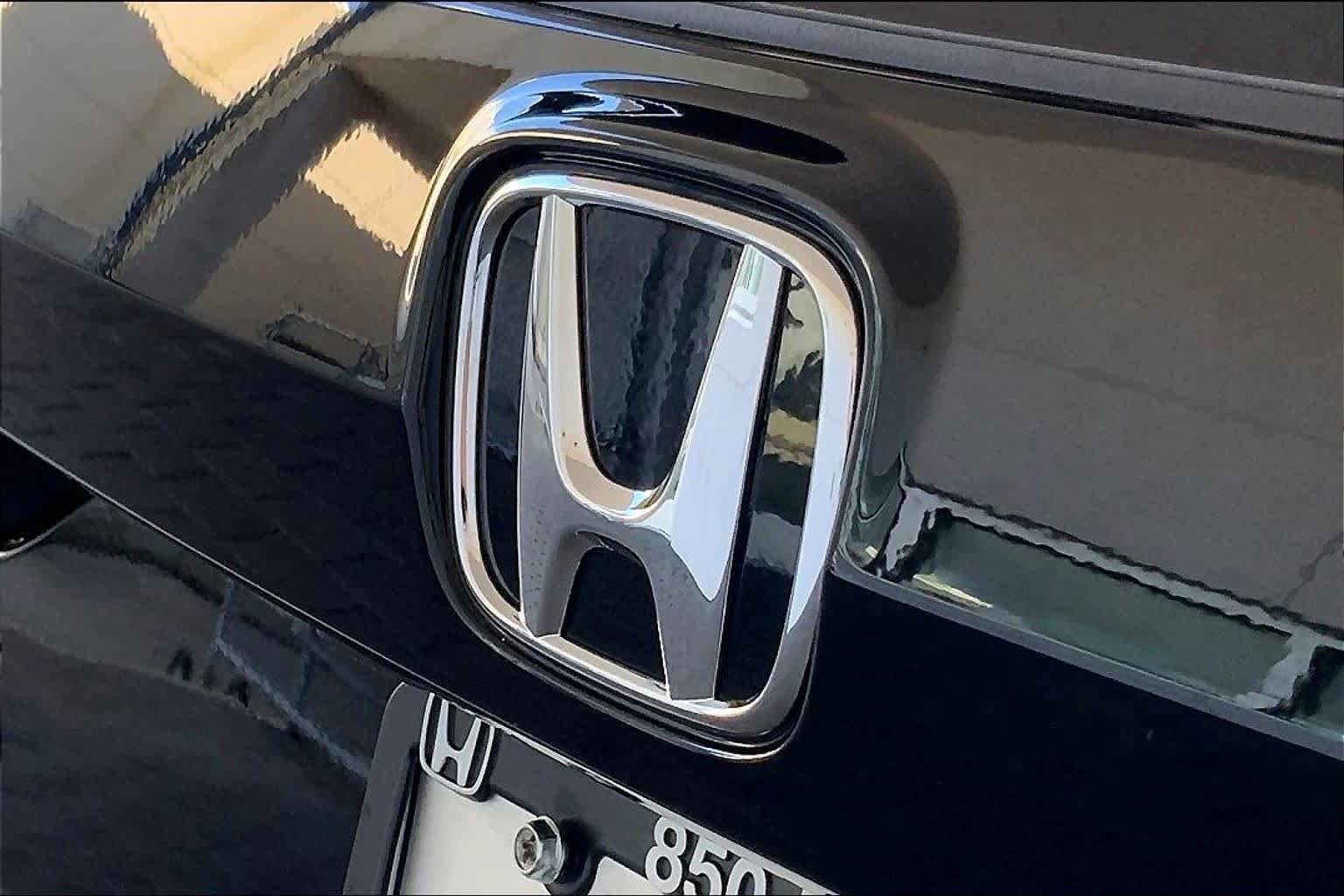 Used 2025 Honda CR-V EX-L image 33
