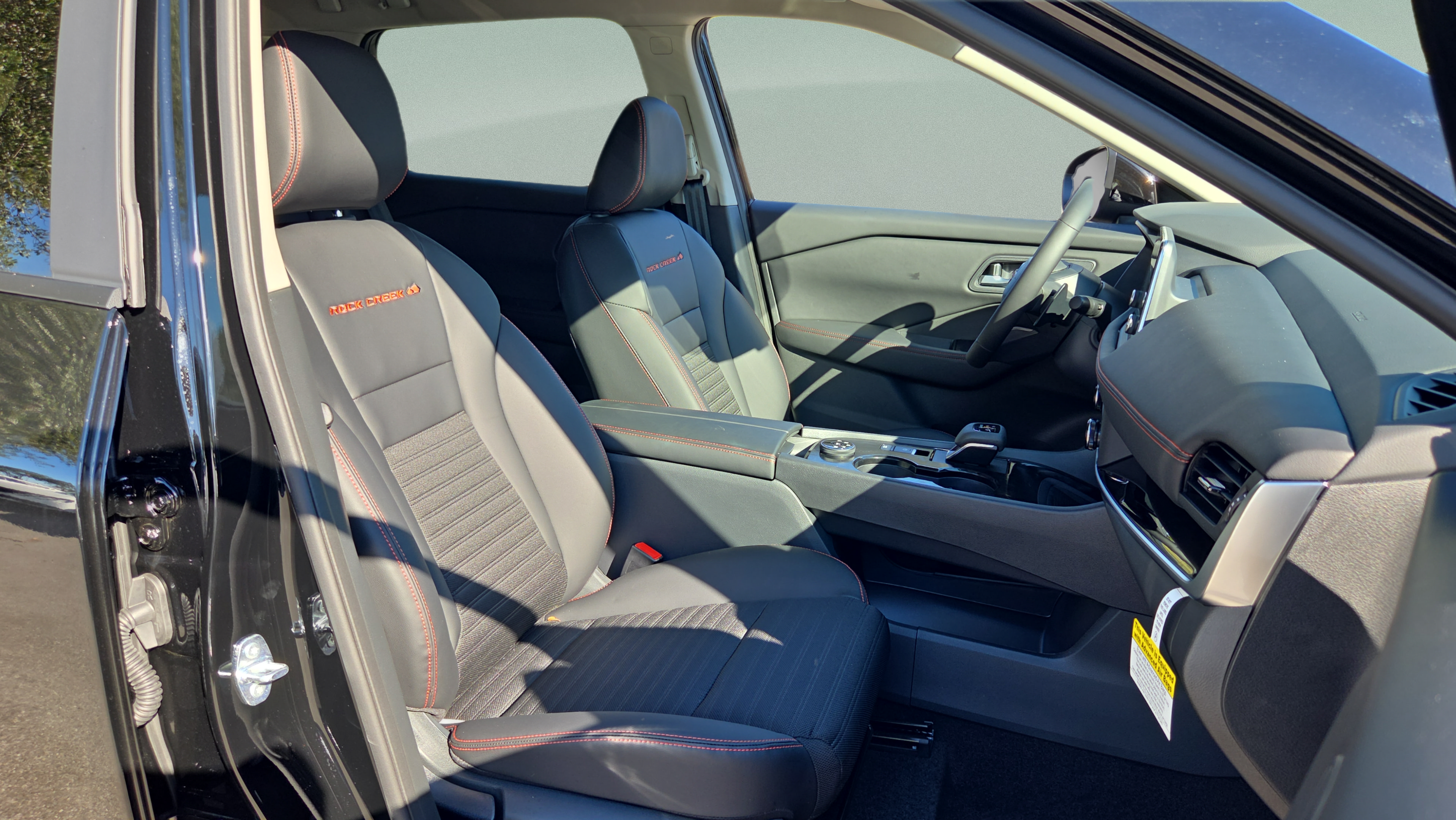 New 2026 Nissan Rogue SV AWD/4WD image 19