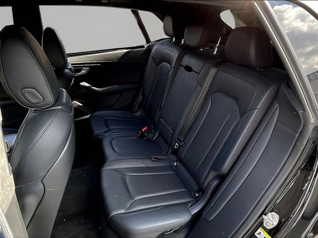 Used 2022 Audi Q8 Prestige w/ Prestige Package AWD/4WD image 23
