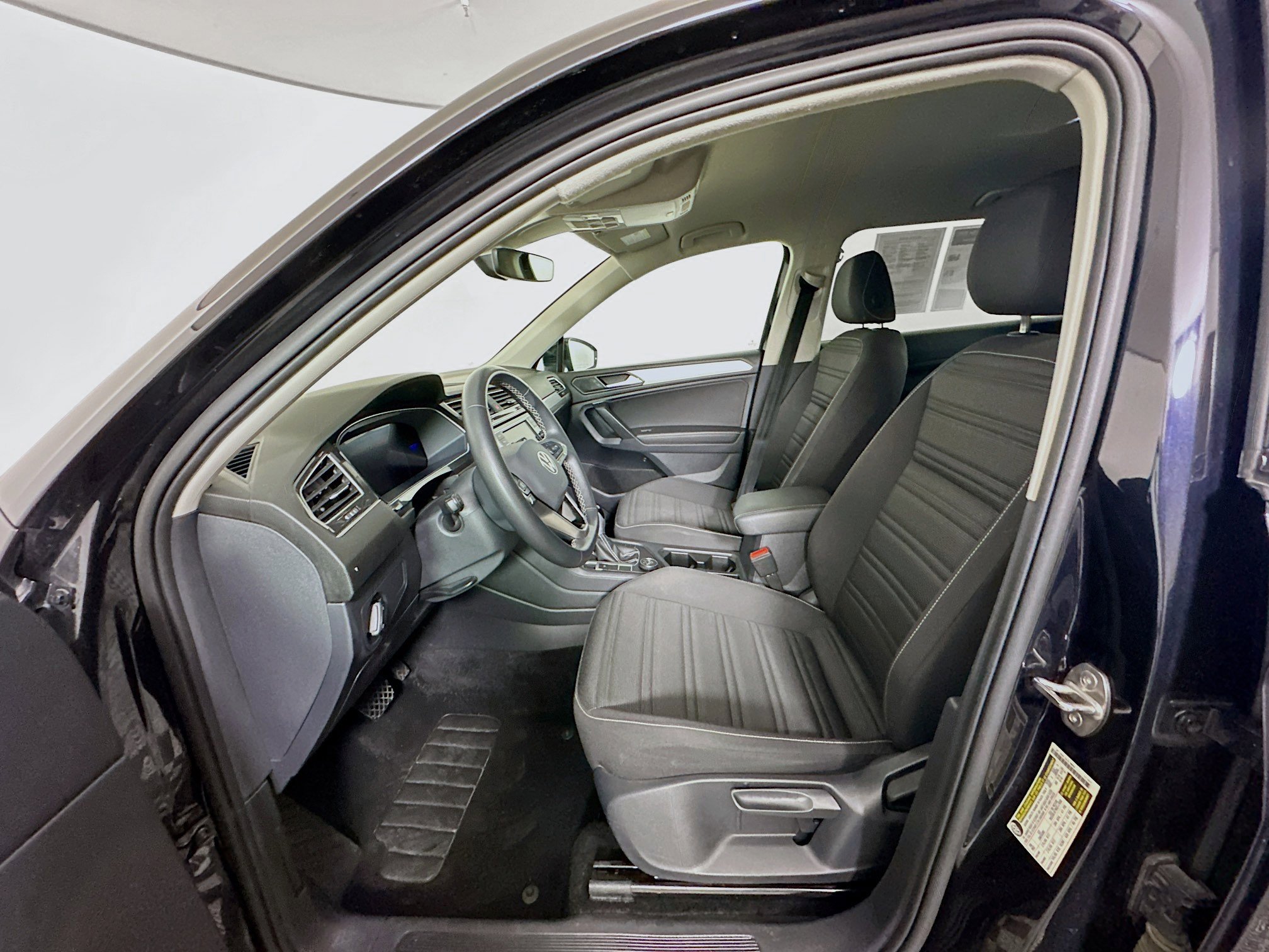 Used 2024 Volkswagen Tiguan S image 13