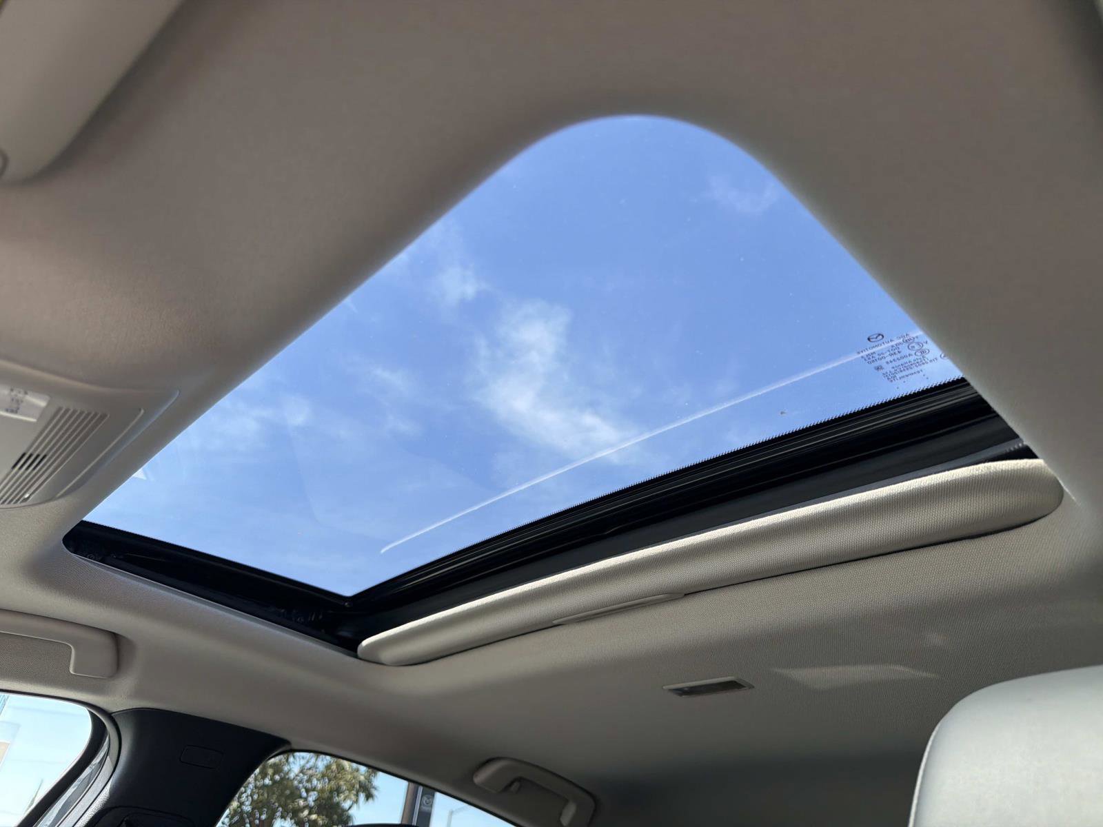 New 2026 MAZDA MAZDA3 2.5 Turbo Sedan w/Premium Plus image 20