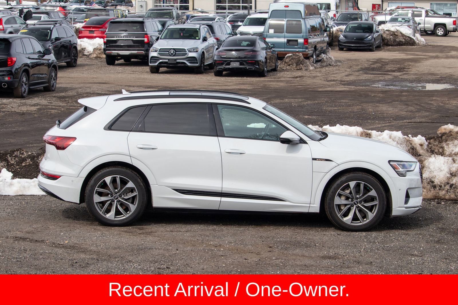 Used 2021 Audi e-tron Premium Plus w/ Premium Plus Package image 8