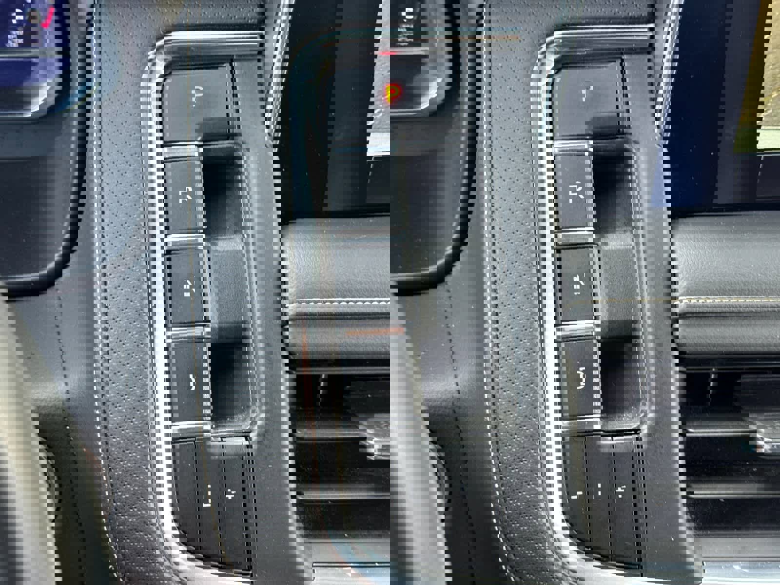 Used 2024 Chevrolet Tahoe Premier image 23