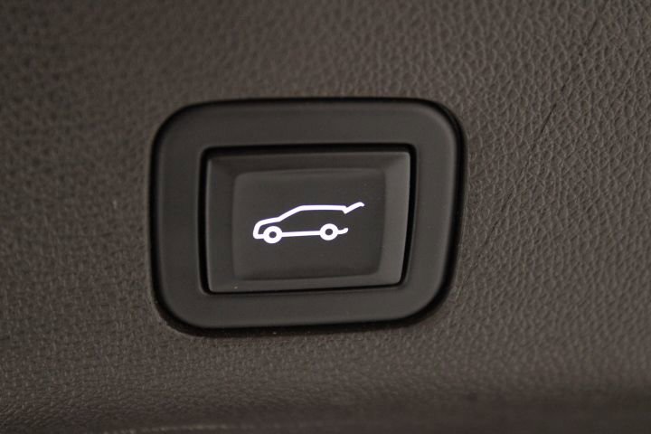 Used 2024 GMC Yukon XL Denali w/ Max Trailering Package image 18