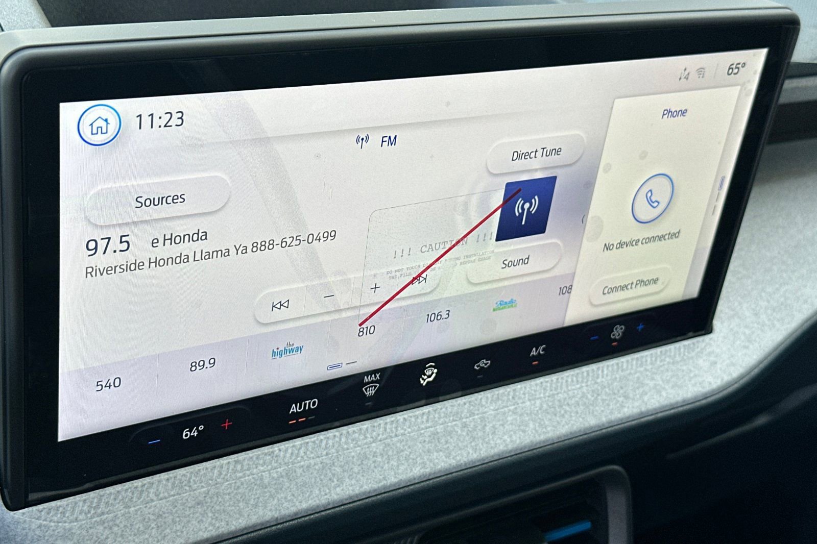 New 2025 Ford Maverick XLT image 17