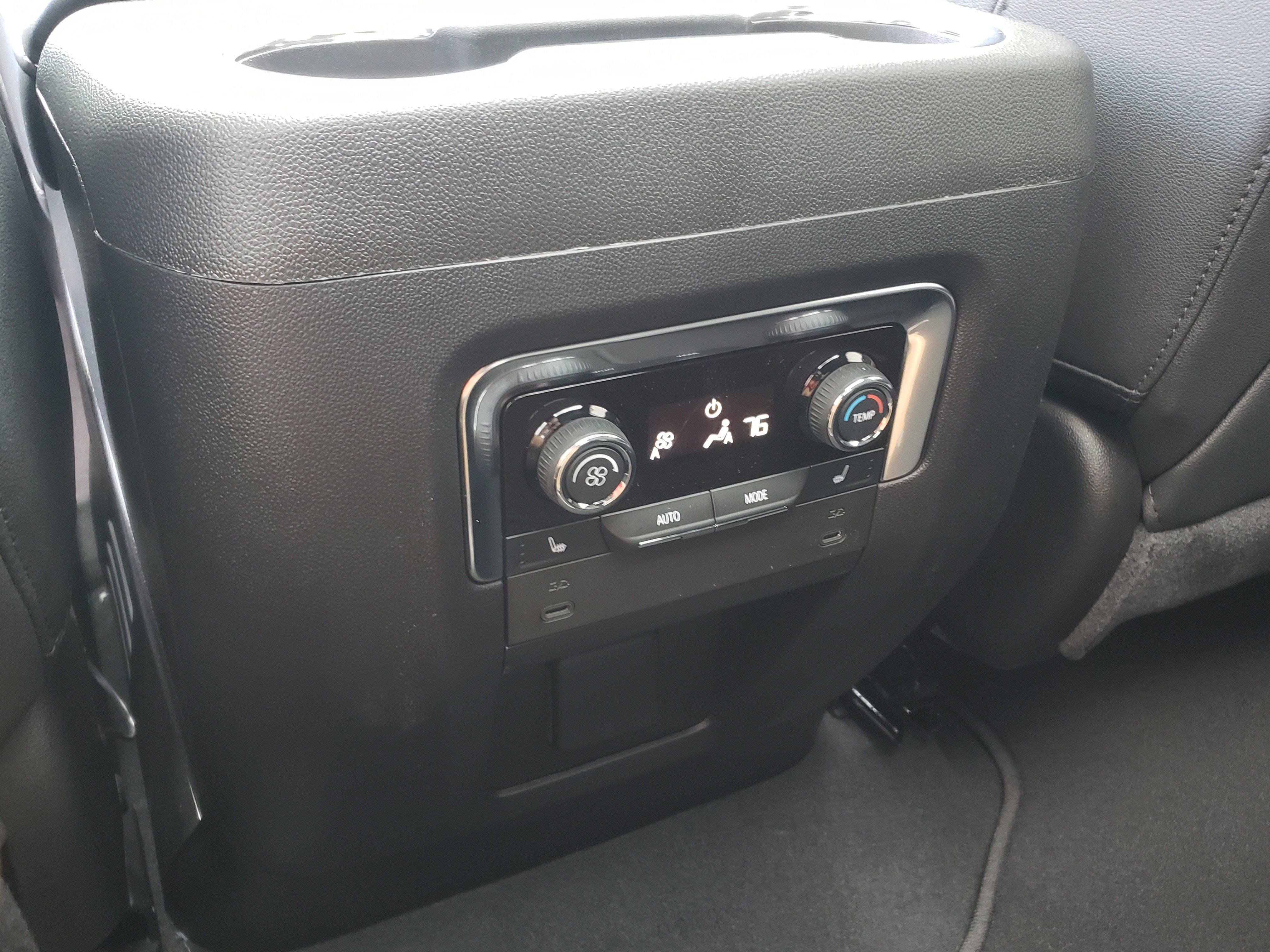 New 2026 Chevrolet Tahoe Premier w/ Sun And Tow Package image 35