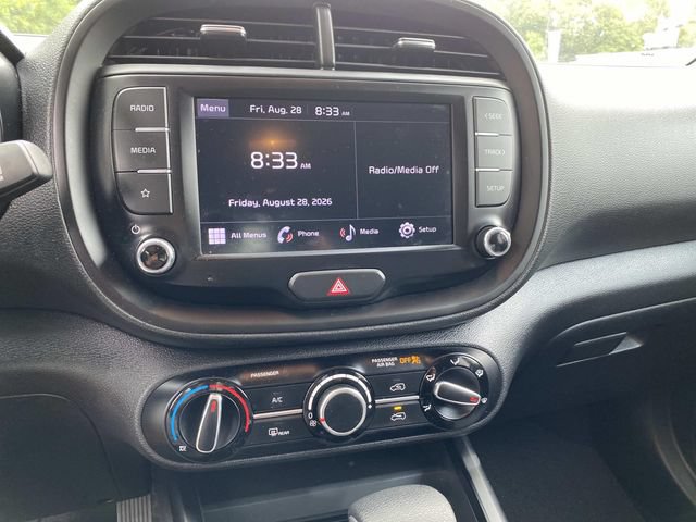 Used 2023 Kia Soul LX FWD image 8