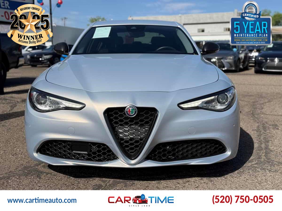 Used 2021 Alfa Romeo Giulia Sprint w/ Nero Edizione RWD image 2
