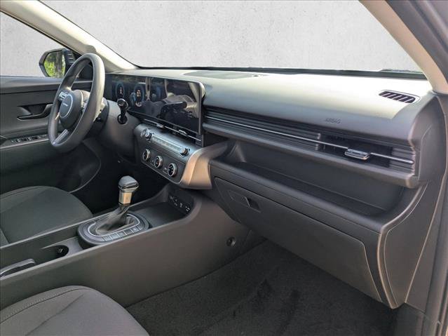New 2027 Hyundai Kona SE FWD image 22