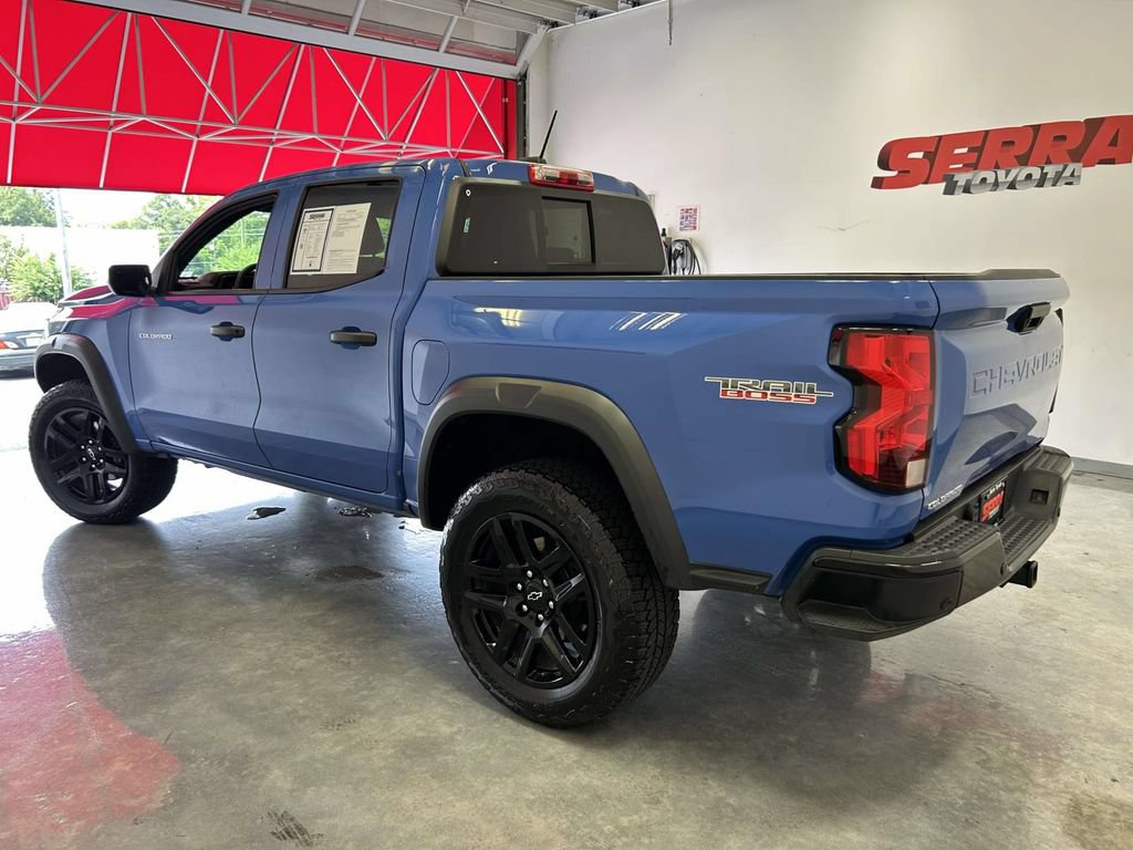 Used 2025 Chevrolet Colorado Trail Boss AWD/4WD image 6
