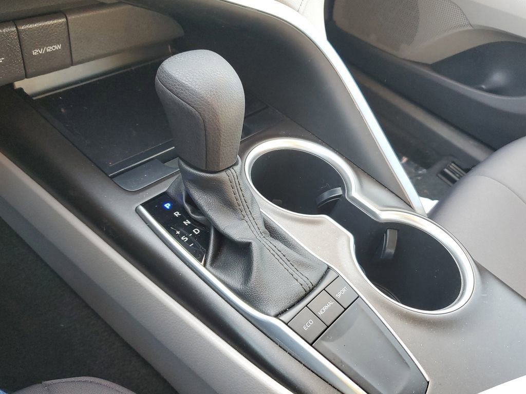 Used 2023 Toyota Camry LE image 23