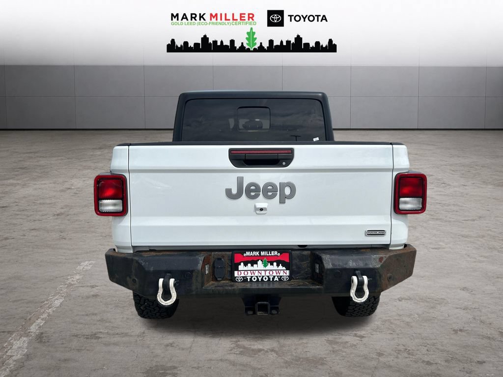 Used 2021 Jeep Gladiator Overland AWD/4WD image 4
