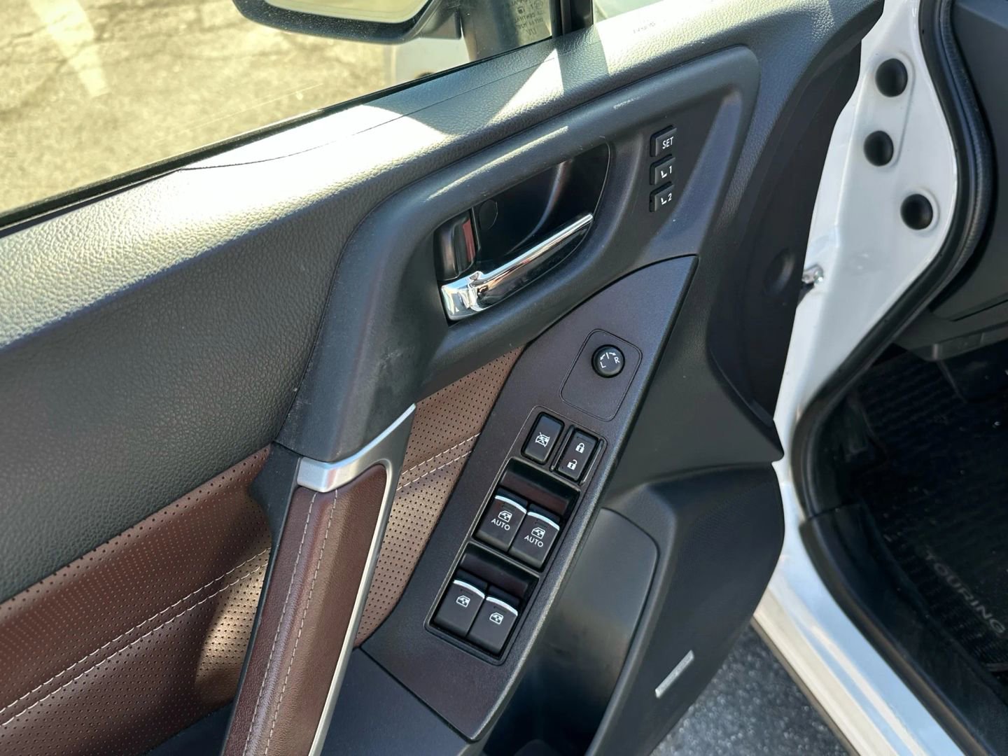 Used 2018 Subaru Forester 2.5i Touring w/ Popular Package #3B image 14