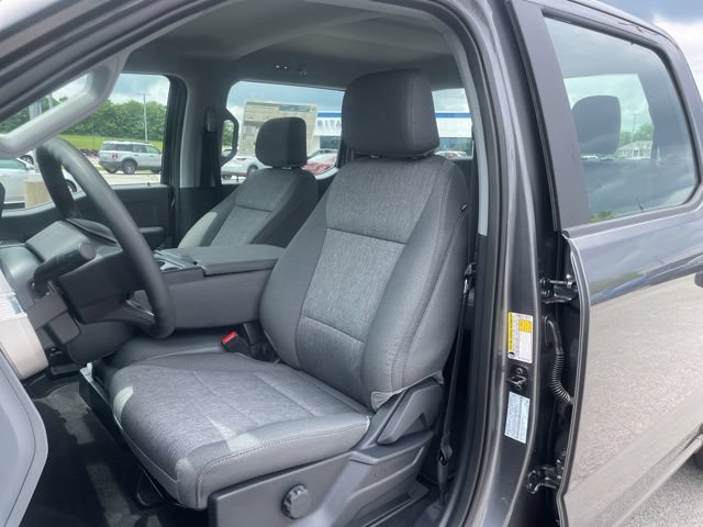 New 2026 Ford F250 XL w/ STX Appearance Package AWD/4WD image 22