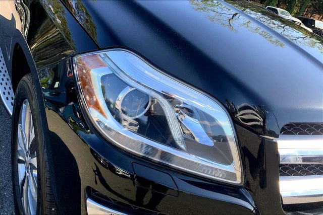 Certified 2016 Mercedes-Benz GL 320 BlueTEC 4MATIC image 24