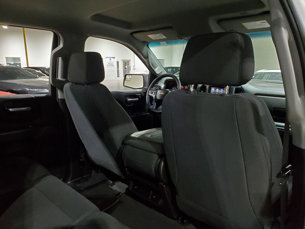 Used 2020 Chevrolet Silverado 1500 Custom w/ Custom Value Package RWD image 20