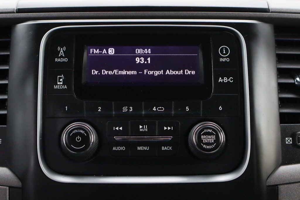 Used 2013 RAM 2500 Tradesman w/ Chrome Appearance Group image 24