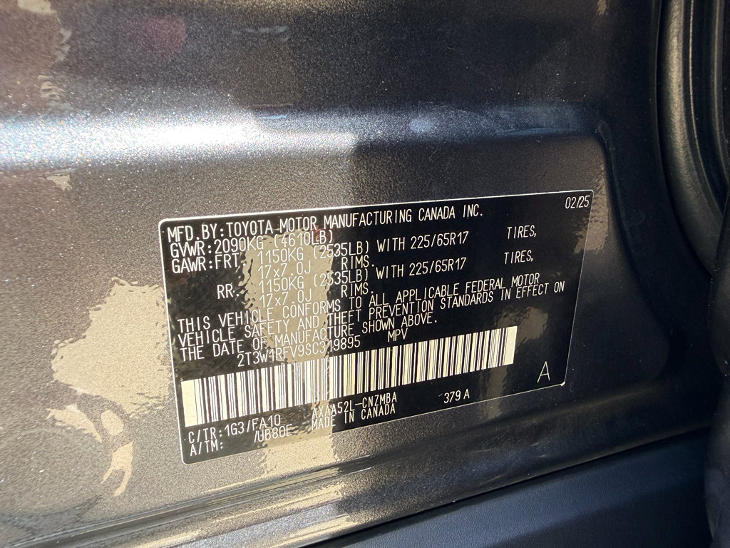 Used 2025 Toyota RAV4 XLE w/ Convenience Package FWD image 29