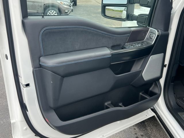 New 2026 Ford F350 4x4 Crew Cab Super Duty image 10