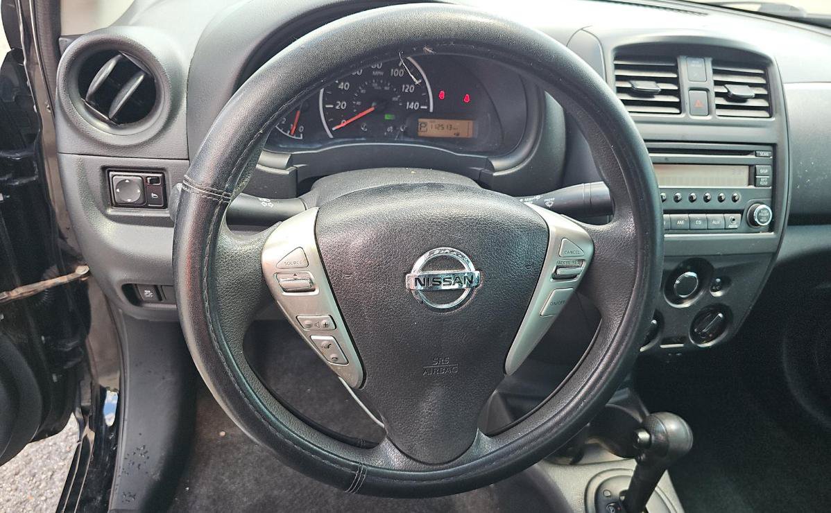 Used 2016 Nissan Versa S Plus FWD image 10