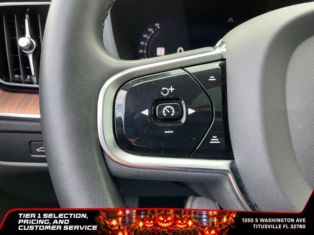 Used 2023 Volvo XC60 B5 Ultimate w/ Protection Package Premier FWD image 37