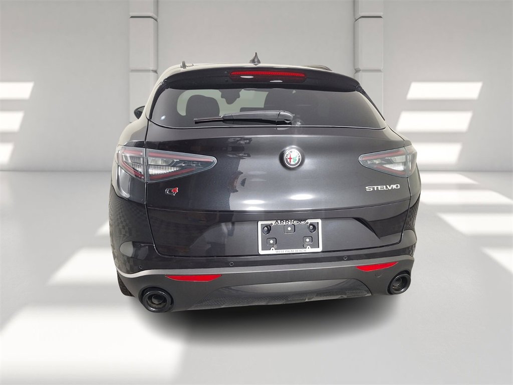 New 2025 Alfa Romeo Stelvio Sprint w/ Convenience Package image 10