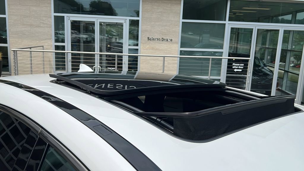 New 2026 Genesis GV80 3.5T e-SC image 17