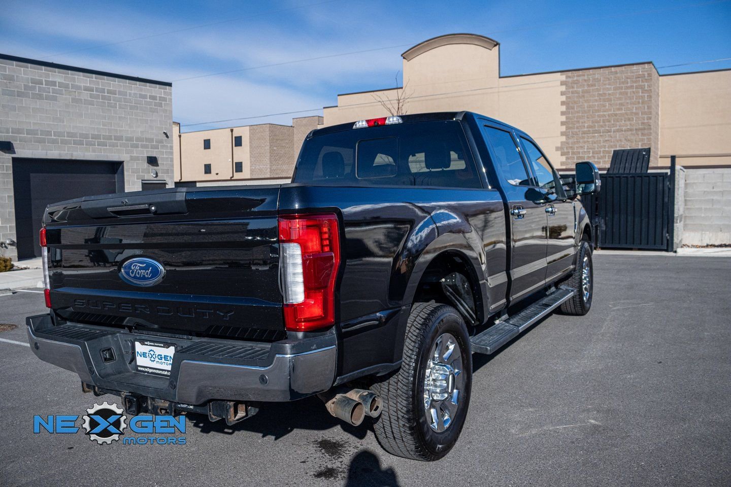 Used 2019 Ford F350 Lariat w/ Lariat Ultimate Package image 8