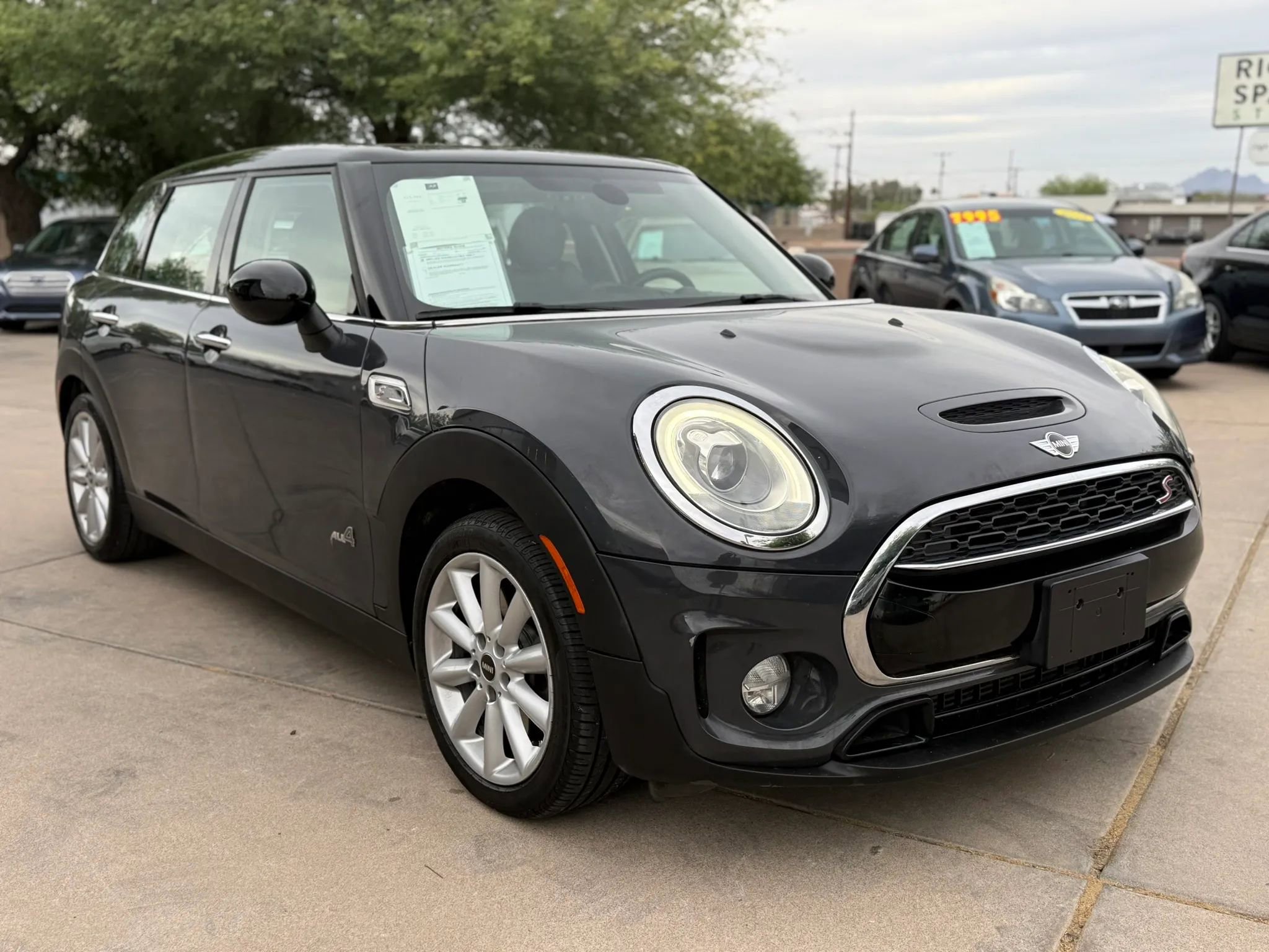 Used 2017 MINI Cooper Clubman S AWD/4WD image 8