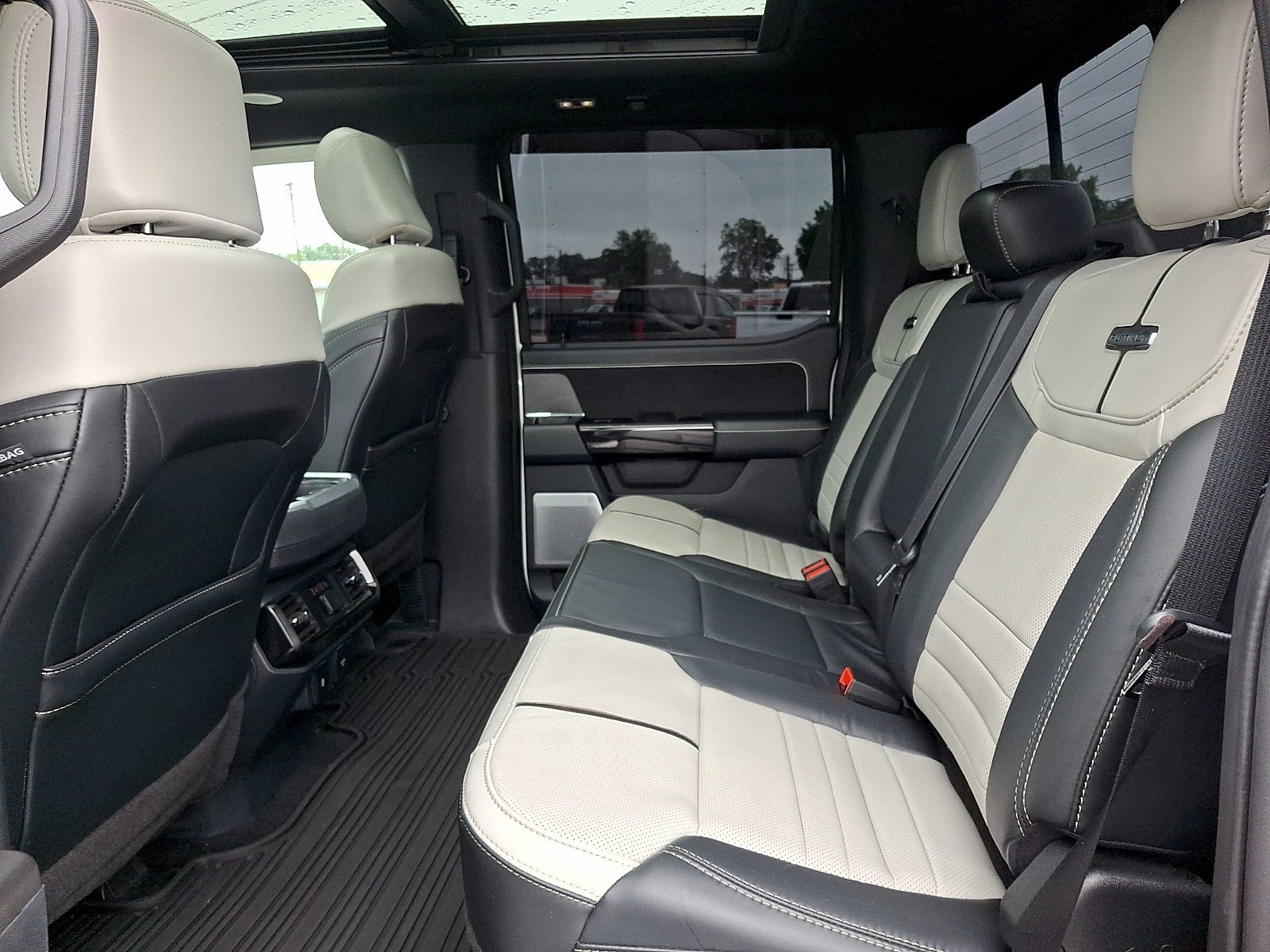 Certified 2023 Ford F150 Lightning Platinum AWD/4WD image 9