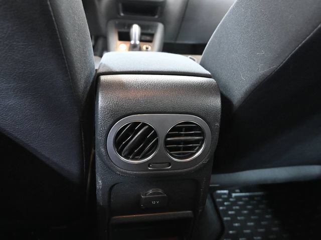 Used 2017 Volkswagen Tiguan Limited w/ Premium Package FWD image 29