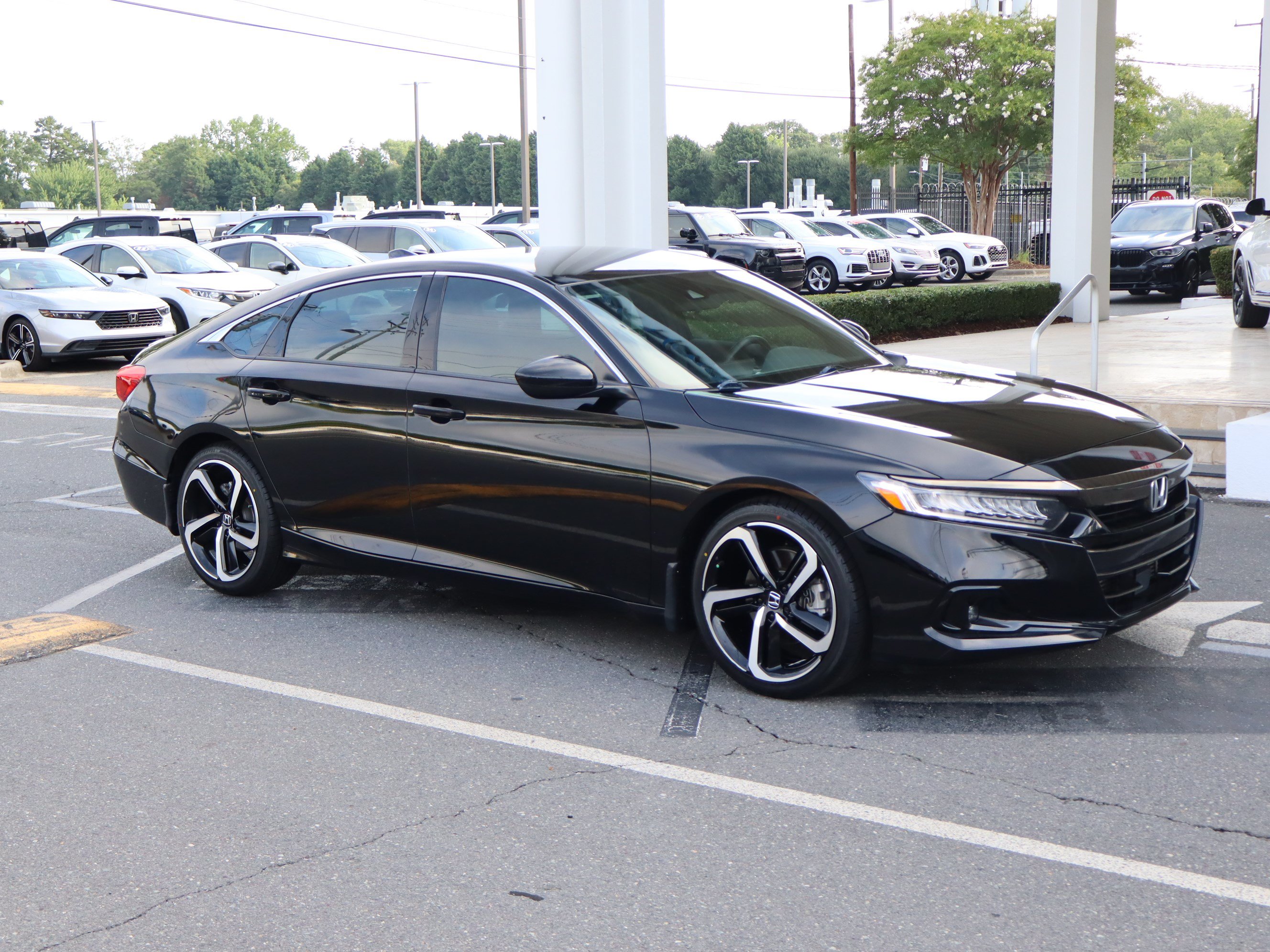 Used 2022 Honda Accord Sport video 2