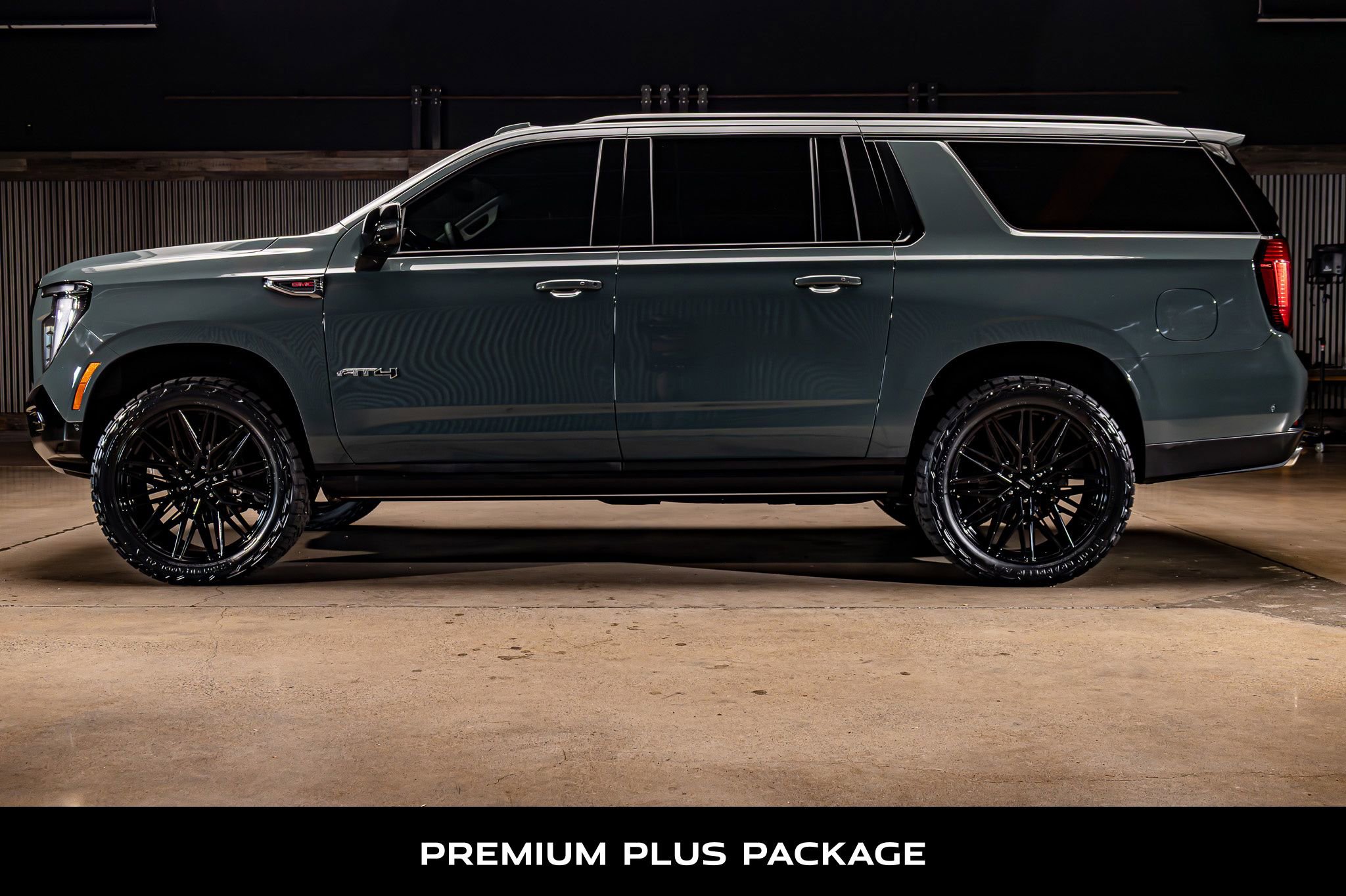 Used 2026 GMC Yukon XL AT4 w/ AT4 Premium Plus Package image 6