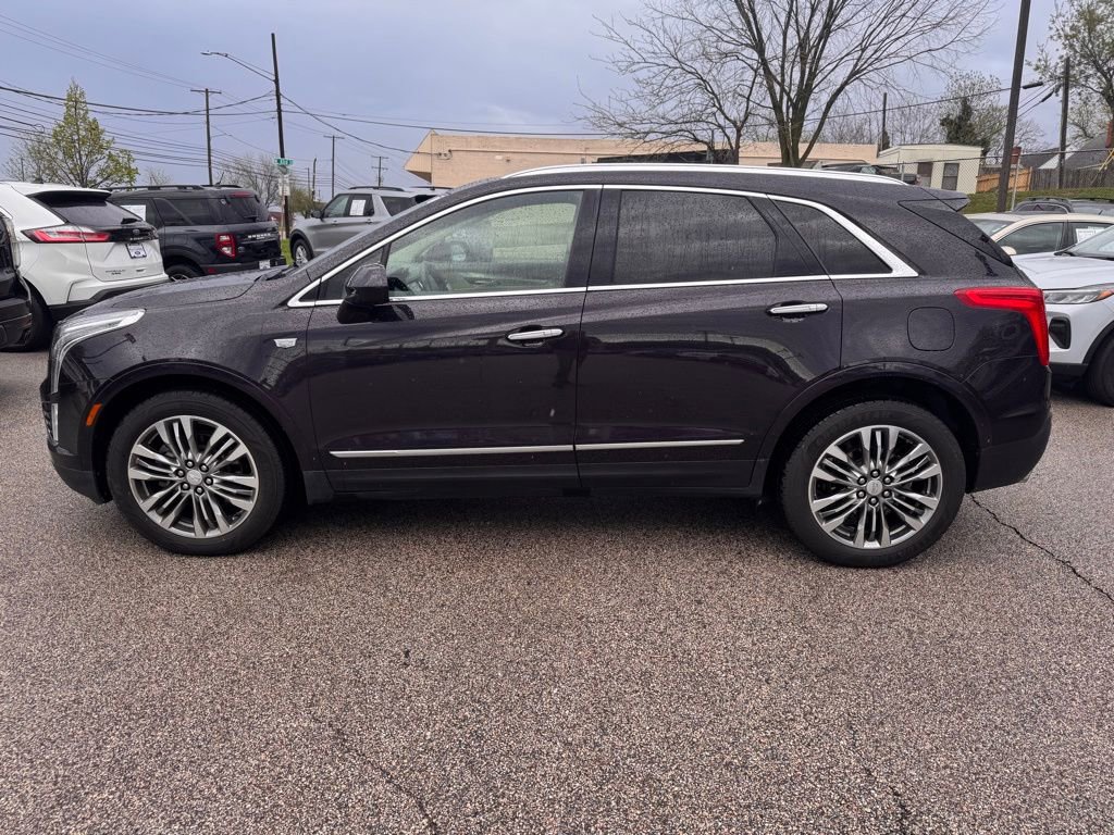 Used 2018 Cadillac XT5 Premium Luxury AWD/4WD image 2