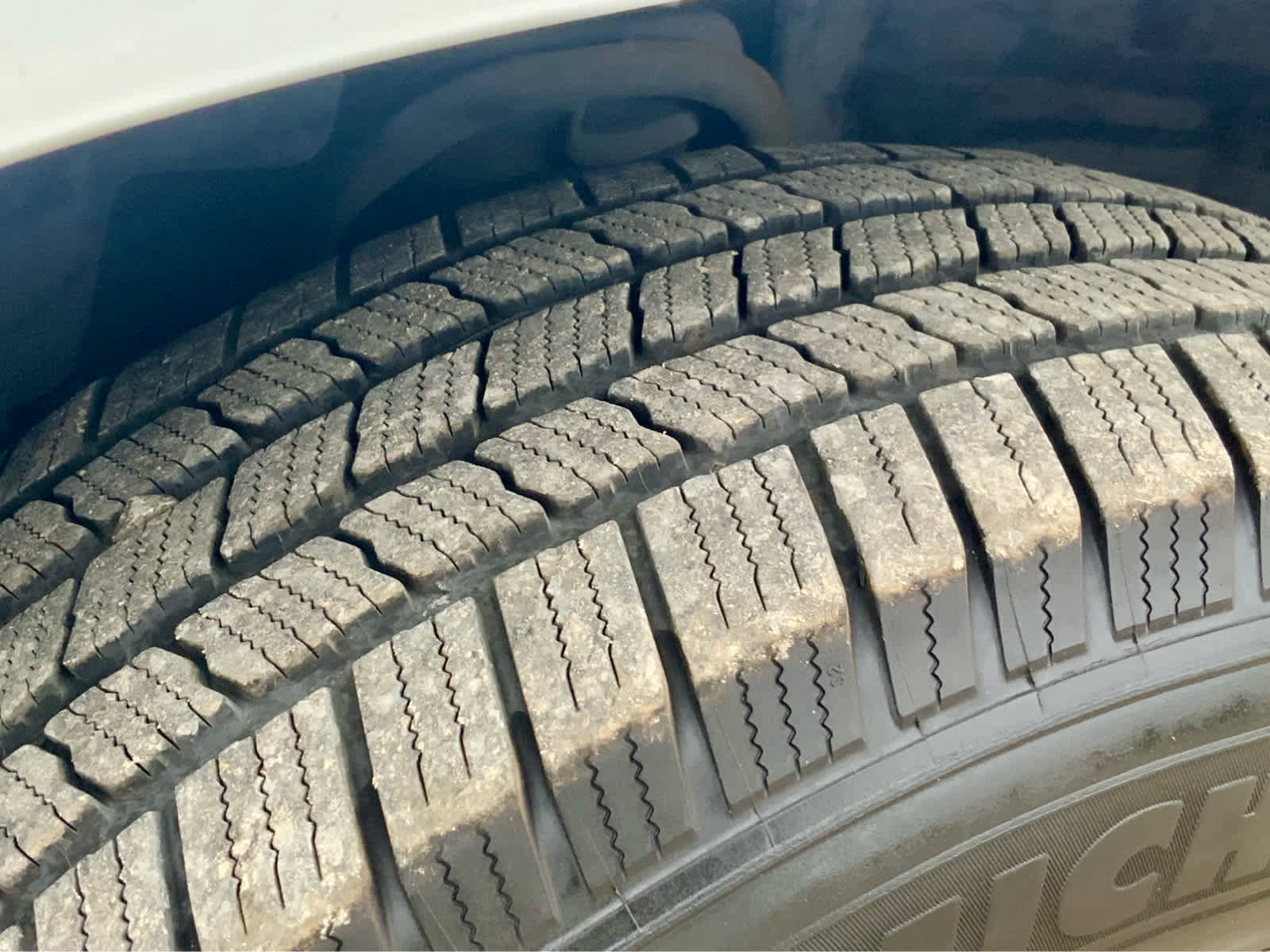 Used 2019 GMC Yukon XL SLT w/ Open Road Package image 18