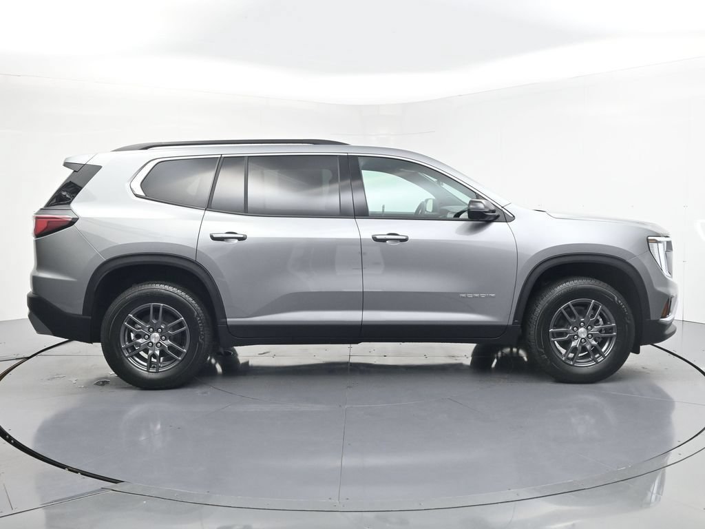 New 2026 GMC Acadia Elevation w/ LPO, Floor Liner Package AWD/4WD image 4