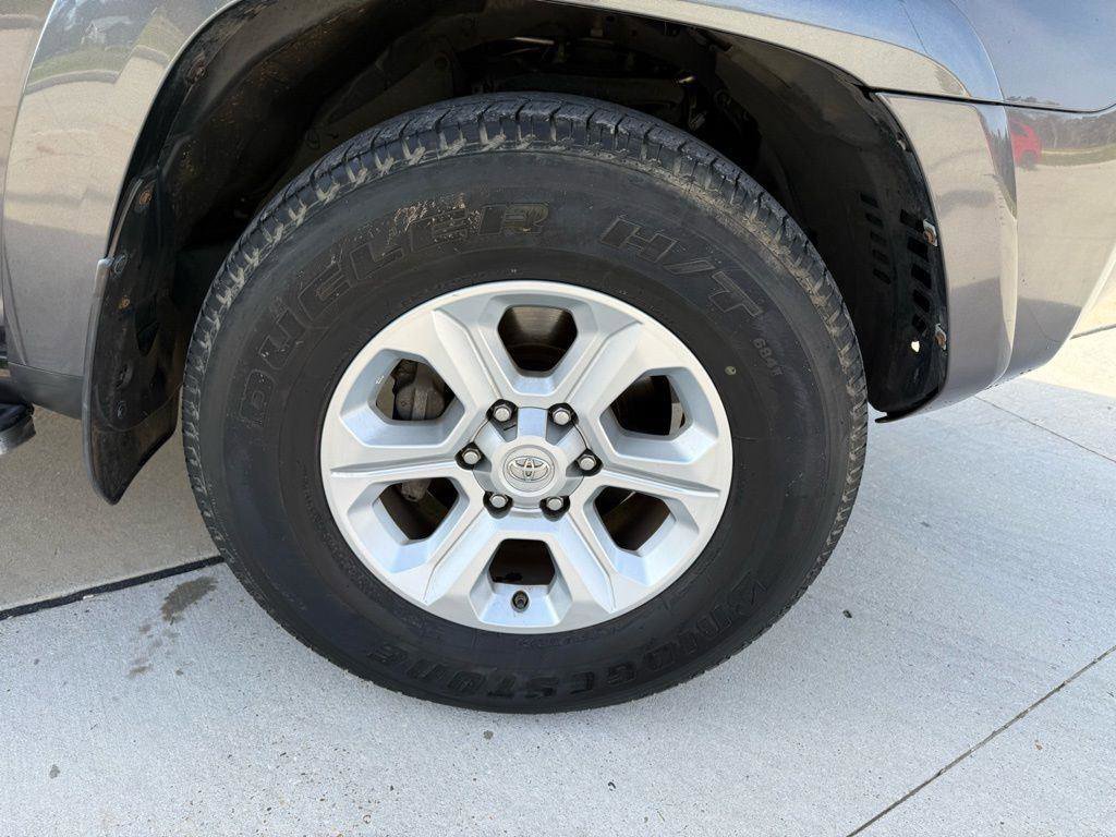 Used 2019 Toyota 4Runner SR5 image 20