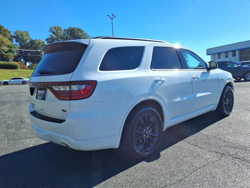 Used 2023 Dodge Durango R/T image 3
