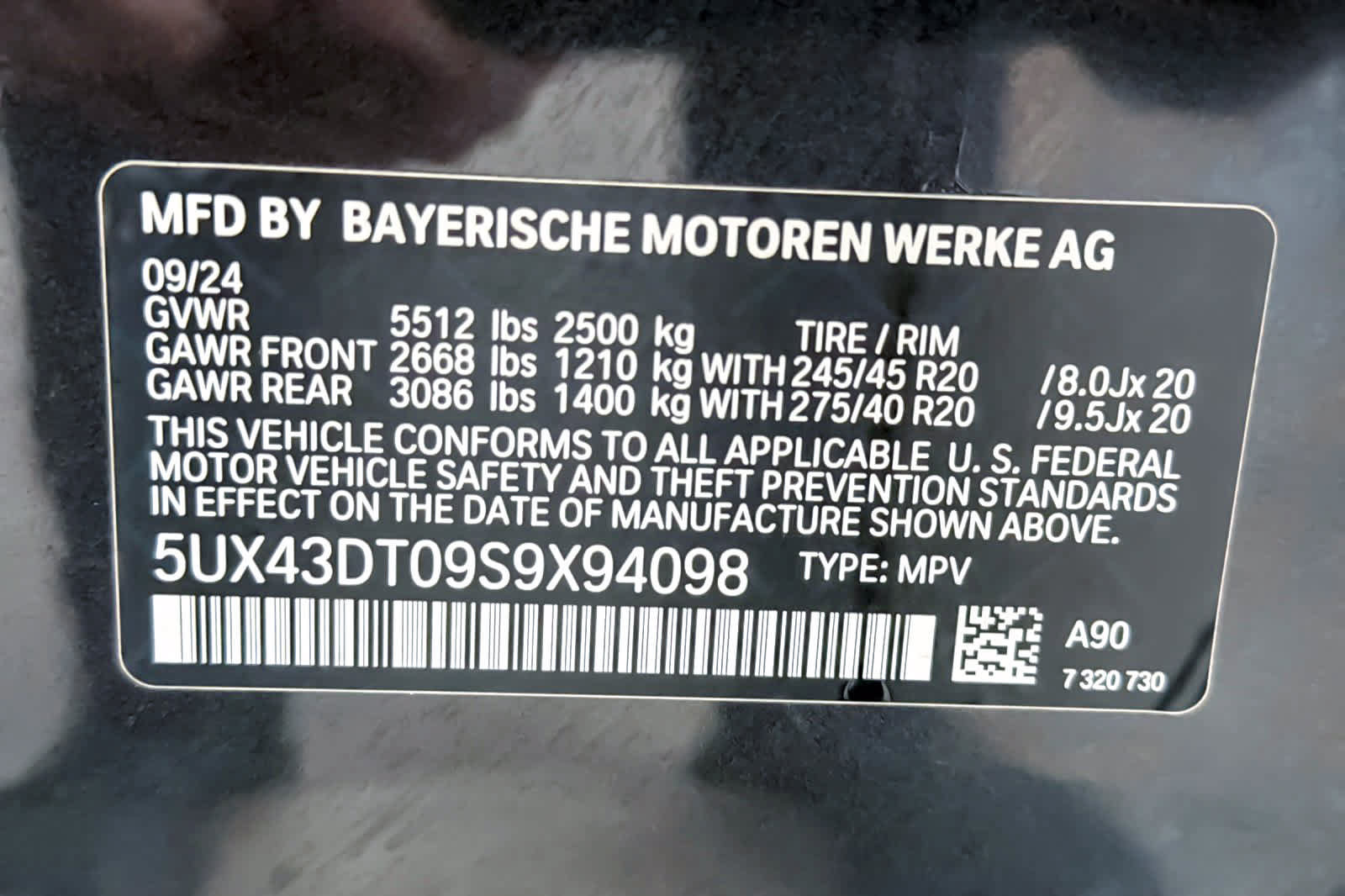 Used 2025 BMW X4 M40i AWD/4WD image 29