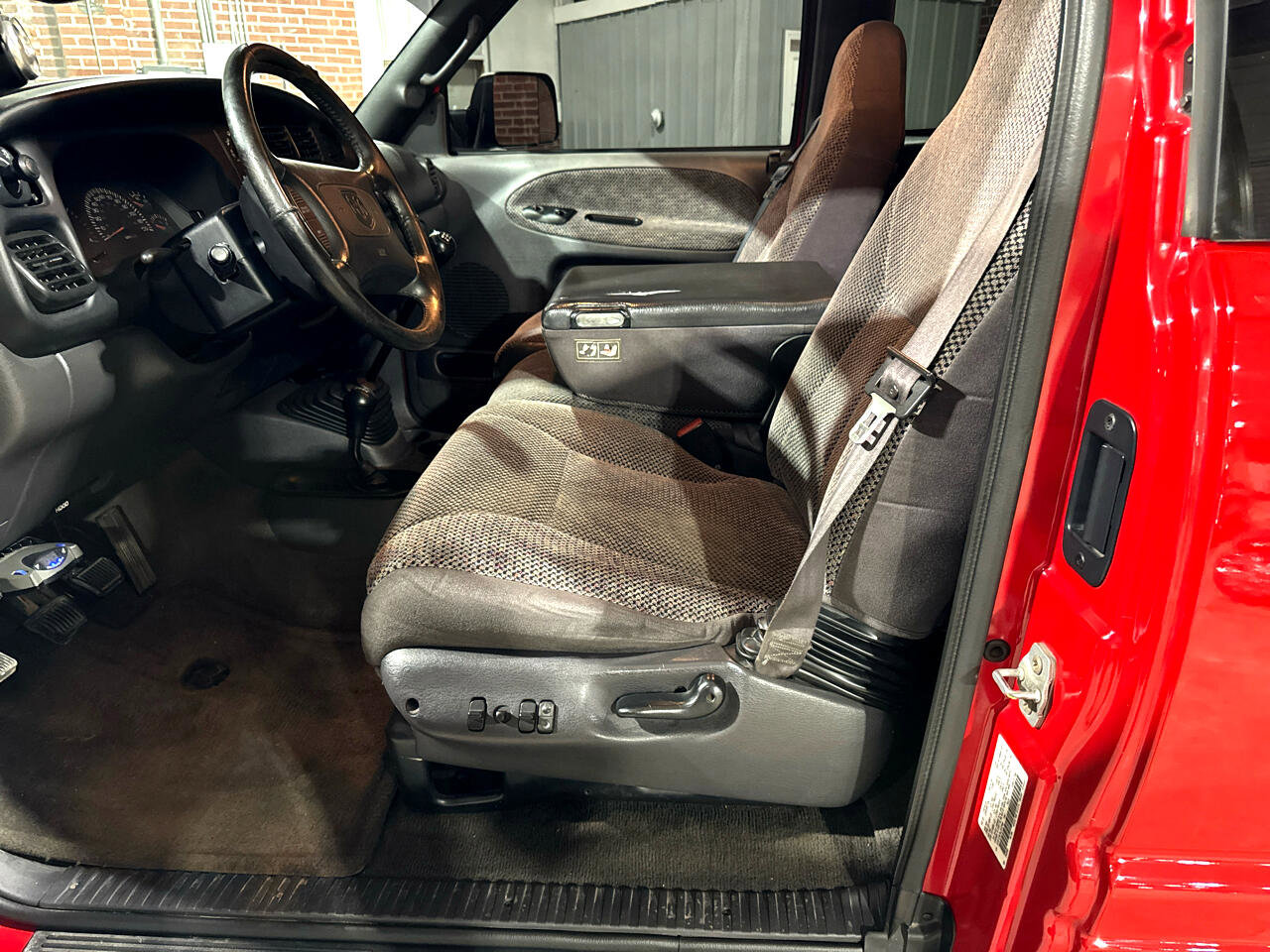 Used 1998 Dodge Ram 2500 Truck 4x4 Quad Cab image 43