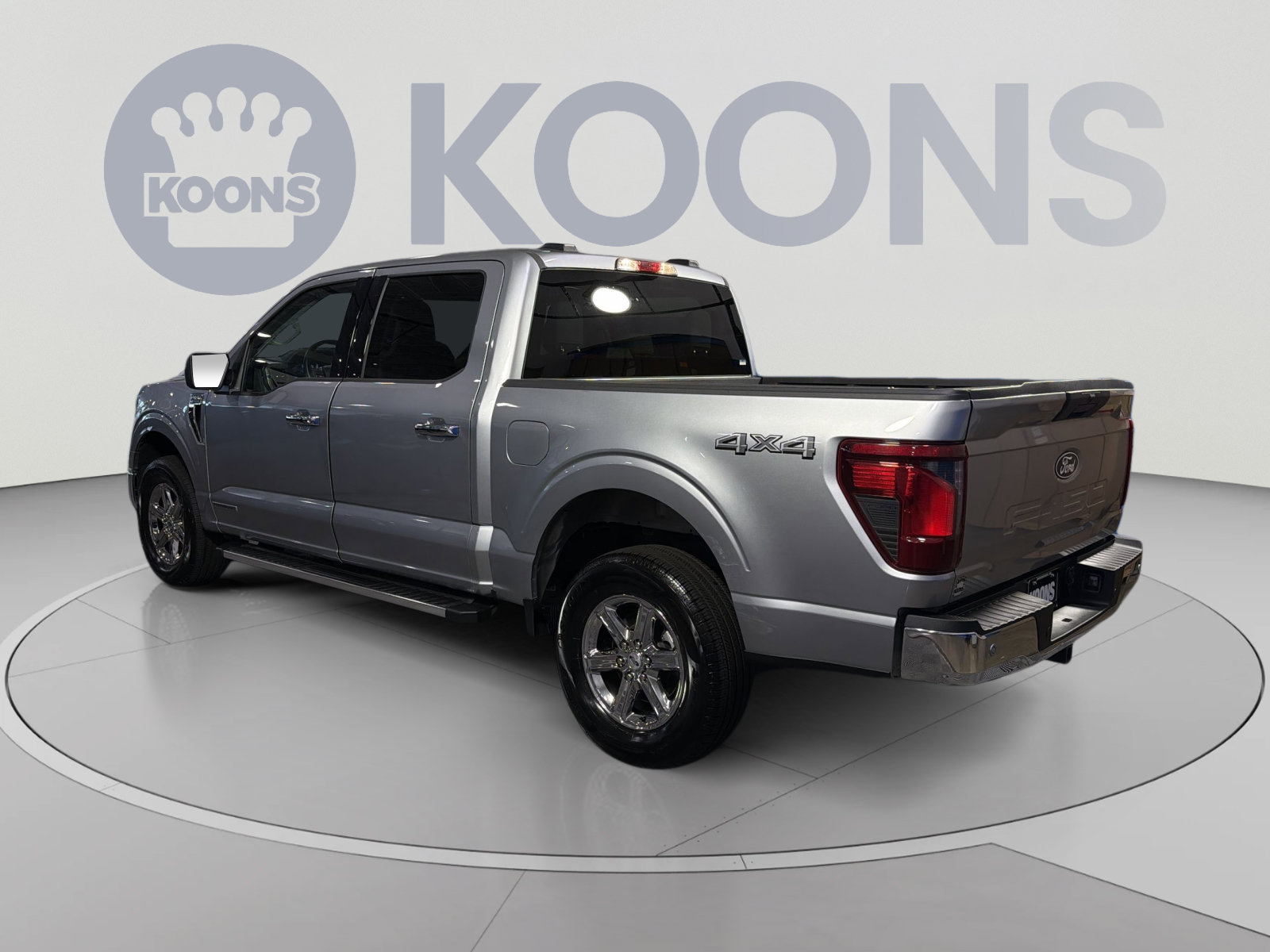 Used 2025 Ford F150 XLT AWD/4WD image 4