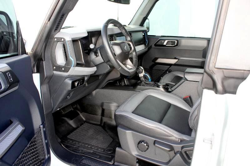 Used 2023 Ford Bronco Black Diamond image 9