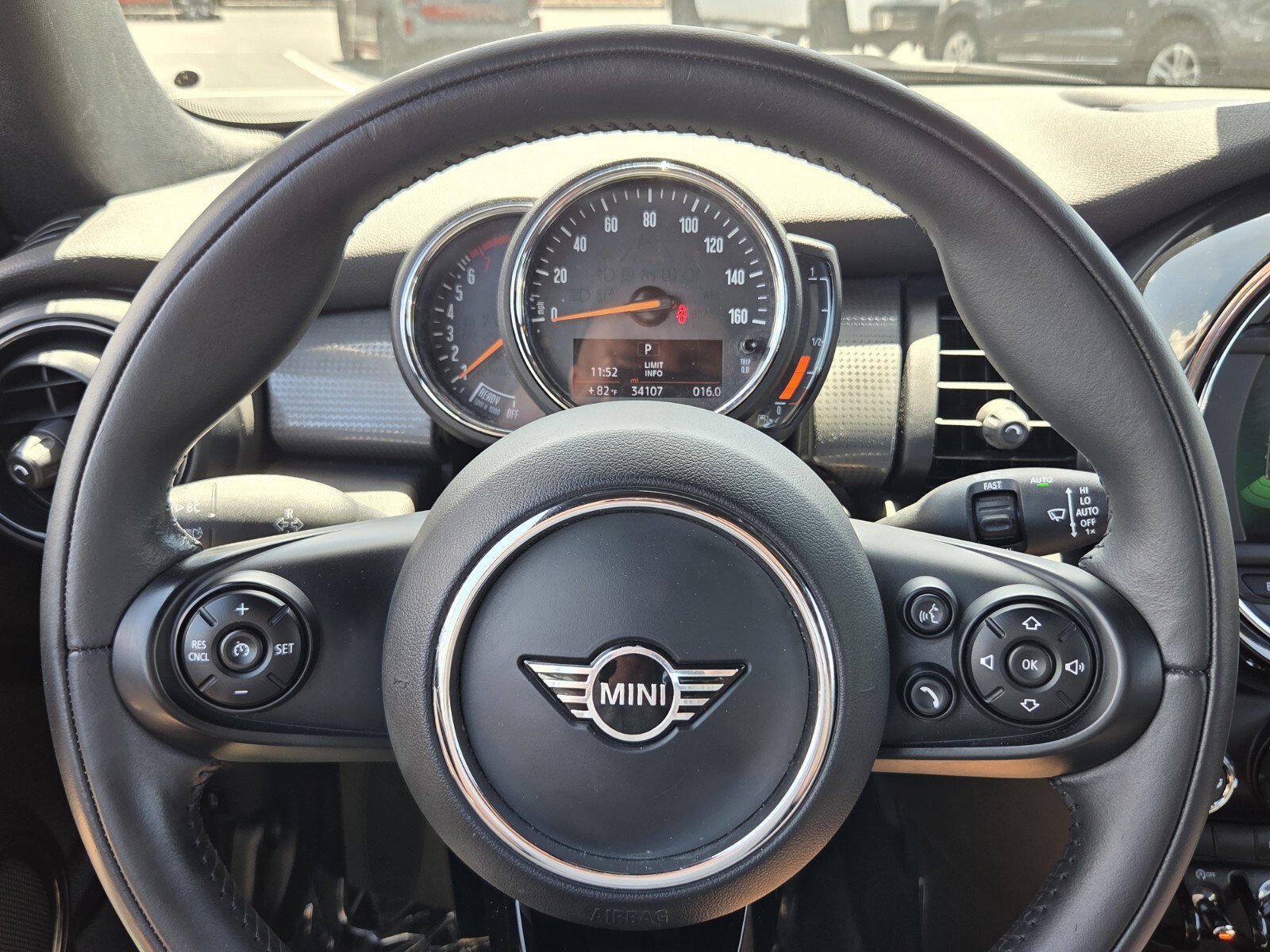 Used 2021 MINI Cooper Convertible image 27