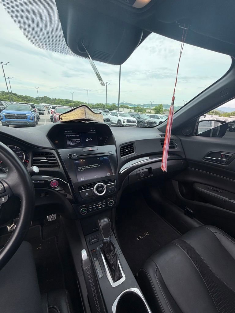 Used 2019 Acura ILX FWD image 11