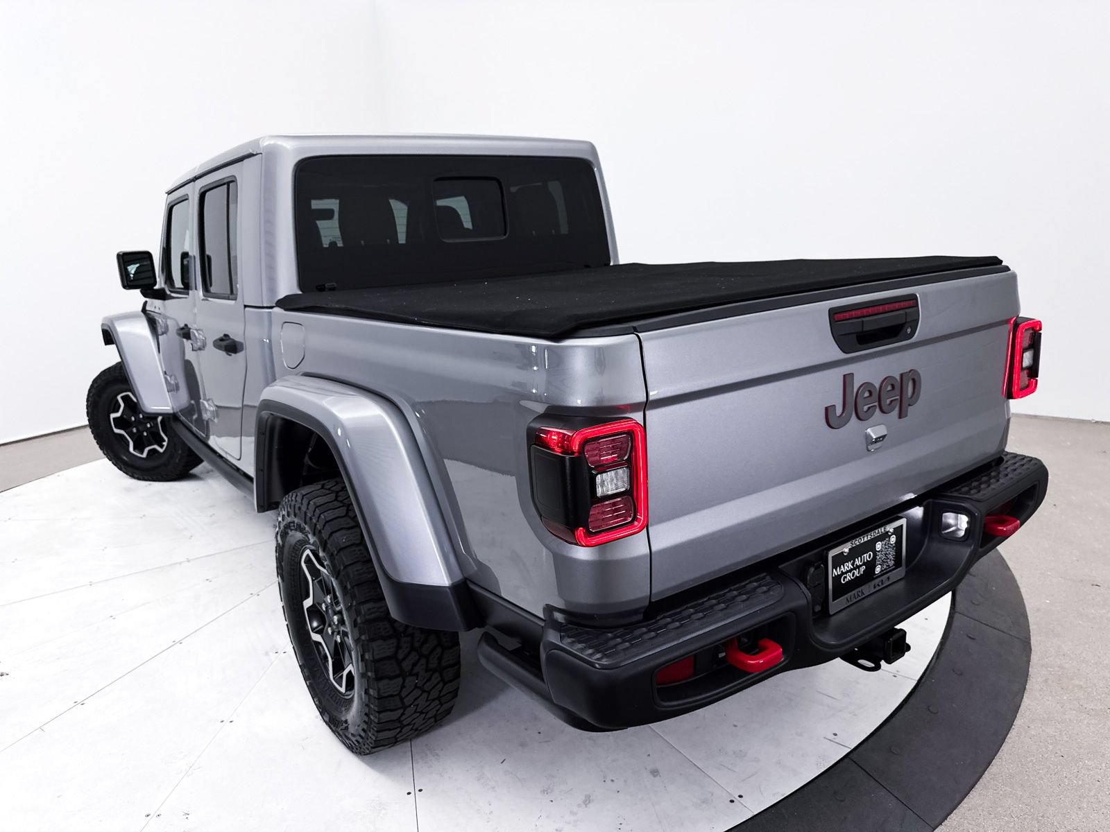 Used 2020 Jeep Gladiator Rubicon AWD/4WD image 7