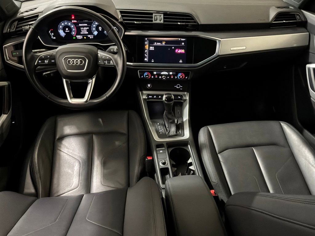 Used 2021 Audi Q3 2.0T Premium w/ Convenience Package AWD/4WD image 12