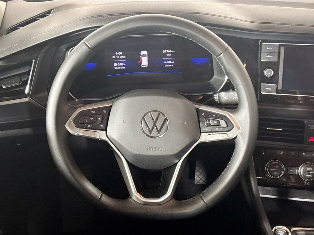 Certified 2022 Volkswagen Jetta SE FWD image 15