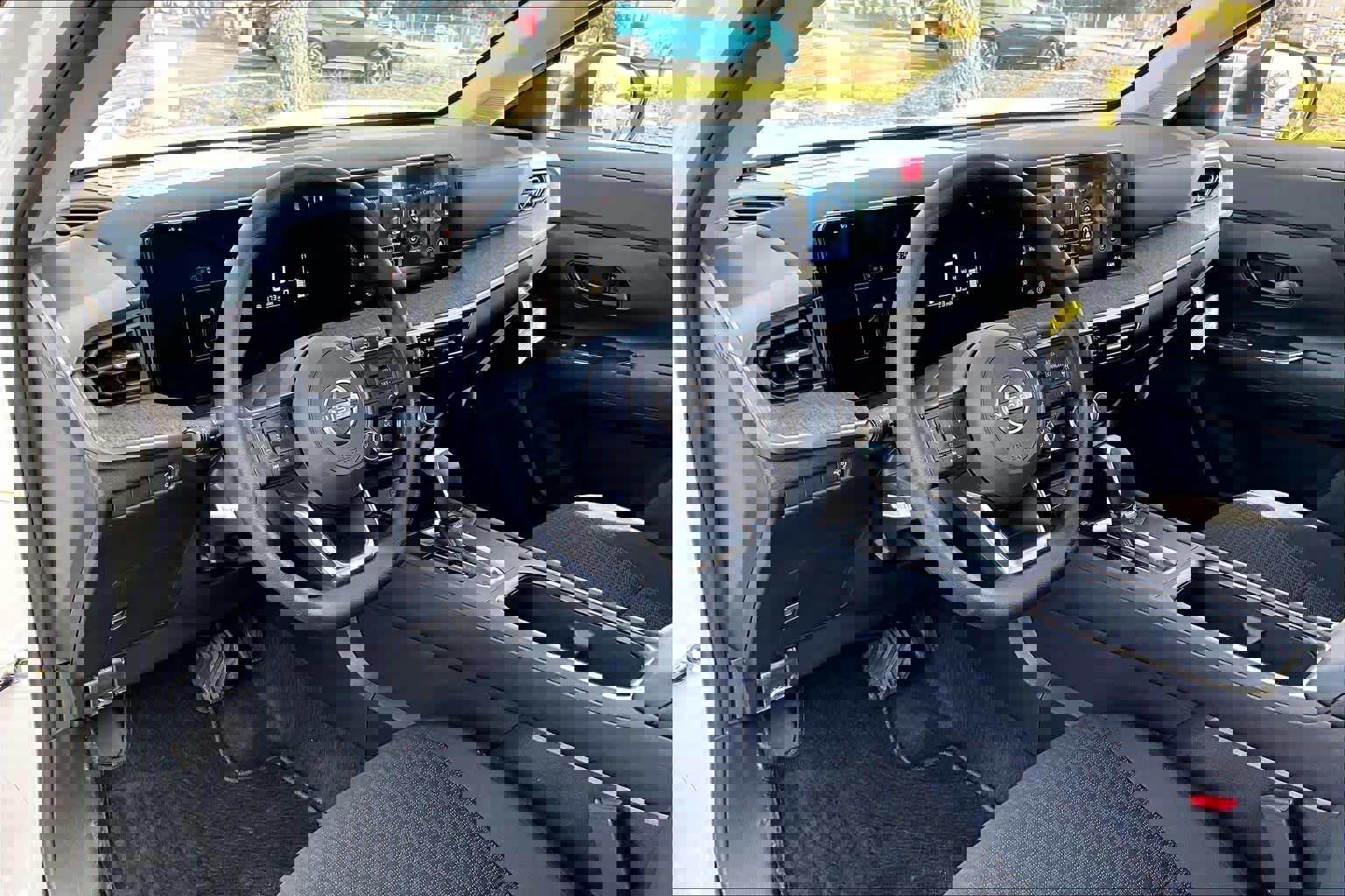 New 2026 Nissan Kicks S image 8