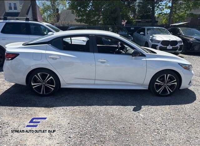Used 2023 Nissan Sentra SR w/ Electronics Package image 9