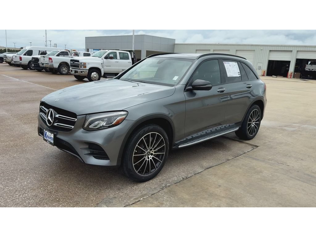 Used 2019 Mercedes-Benz GLC 300 image 4